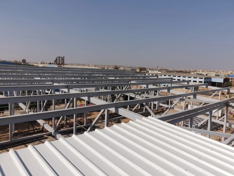 تركيب ساندوتش بانل للغرف والملاحق في الظهران 0560652757