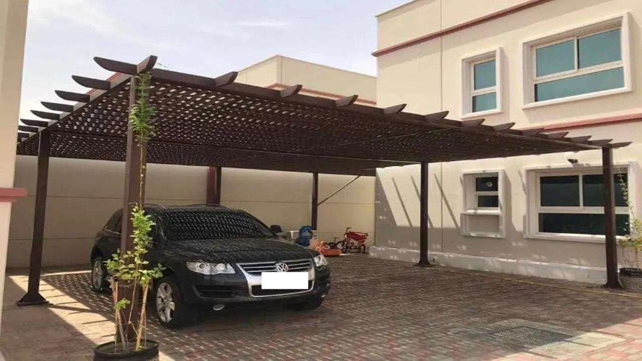 مظلات خشبية بلاستيك للحدائق والسيارات بالصور أشكال وتصاميم 2025
